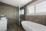 https://images.listonce.com.au/custom/160x/listings/7-maiya-court-cheltenham-vic-3192/999/01716999_img_11.jpg?HlWfa9QWk9k