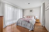 https://images.listonce.com.au/custom/160x/listings/7-maple-street-mount-waverley-vic-3149/023/01643023_img_04.jpg?qIPrA6LPseo