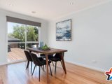 https://images.listonce.com.au/custom/160x/listings/7-maralee-drive-mooroolbark-vic-3138/890/01524890_img_06.jpg?1brFQLlIHDM