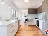 https://images.listonce.com.au/custom/160x/listings/7-maralee-drive-mooroolbark-vic-3138/890/01524890_img_07.jpg?Z0inWtpF-9g