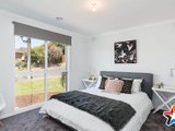 https://images.listonce.com.au/custom/160x/listings/7-maralee-drive-mooroolbark-vic-3138/890/01524890_img_11.jpg?VKdGjWqVDtY