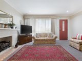 https://images.listonce.com.au/custom/160x/listings/7-martha-court-craigieburn-vic-3064/161/00965161_img_03.jpg?zqIhBZbIaoM