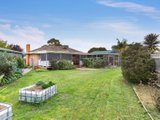 https://images.listonce.com.au/custom/160x/listings/7-martha-court-craigieburn-vic-3064/161/00965161_img_06.jpg?q7_AXFN-tP8