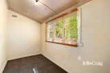 https://images.listonce.com.au/custom/160x/listings/7-mayona-road-montmorency-vic-3094/895/01921895_img_04.jpg?KO34vAf8fG8