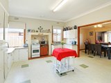 https://images.listonce.com.au/custom/160x/listings/7-mcclelland-street-bell-park-vic-3215/604/01699604_img_03.jpg?nCGLUn0DGcY