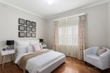 https://images.listonce.com.au/custom/160x/listings/7-mcdowall-street-mitcham-vic-3132/589/00722589_img_07.jpg?Rzf72xdjUI4