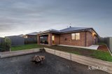https://images.listonce.com.au/custom/160x/listings/7-mcgeachin-street-lucas-vic-3350/855/01772855_img_08.jpg?pHEBf-frxGY