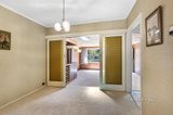 https://images.listonce.com.au/custom/160x/listings/7-meadow-crescent-mount-waverley-vic-3149/537/01644537_img_05.jpg?QDbcGxi2UlQ