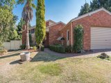 https://images.listonce.com.au/custom/160x/listings/7-melissa-court-mooroolbark-vic-3138/141/01524141_img_02.jpg?LBt4lqQZhKw