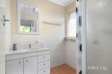 https://images.listonce.com.au/custom/160x/listings/7-mersey-road-kilsyth-vic-3137/837/01935837_img_08.jpg?5QcC52IaKBk