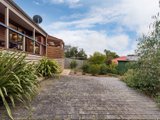 https://images.listonce.com.au/custom/160x/listings/7-mitarm-close-mount-evelyn-vic-3796/554/01524554_img_14.jpg?CYKKypNzbnY