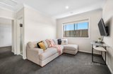 https://images.listonce.com.au/custom/160x/listings/7-moore-way-lucas-vic-3350/518/00999518_img_05.jpg?C2_UNjhTifI