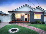 https://images.listonce.com.au/custom/160x/listings/7-muir-street-spotswood-vic-3015/426/01202426_img_02.jpg?odYwk06Yf_c