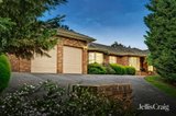 https://images.listonce.com.au/custom/160x/listings/7-mullum-drive-donvale-vic-3111/184/01858184_img_07.jpg?a8Y4UP_nyvk