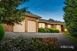 https://images.listonce.com.au/custom/160x/listings/7-mullum-drive-donvale-vic-3111/246/01795246_img_01.jpg?Z3NX3jR-9gE