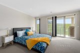 https://images.listonce.com.au/custom/160x/listings/7-mutton-lane-mernda-vic-3754/785/01081785_img_08.jpg?d0CR6SzaUsk