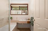 https://images.listonce.com.au/custom/160x/listings/7-nambour-drive-mooroolbark-vic-3138/583/01915583_img_12.jpg?sRCSo7SyYv0