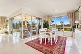 https://images.listonce.com.au/custom/160x/listings/7-nelson-street-maldon-vic-3463/034/01113034_img_07.jpg?CqFS6R_Eg_c