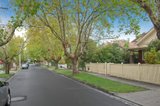 https://images.listonce.com.au/custom/160x/listings/7-netherlee-street-glen-iris-vic-3146/297/00092297_img_07.jpg?hC8AXjYw2iw