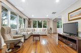 https://images.listonce.com.au/custom/160x/listings/7-neva-court-mount-waverley-vic-3149/837/01562837_img_02.jpg?a9YoFcVvJ7c