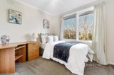 https://images.listonce.com.au/custom/160x/listings/7-neva-court-mount-waverley-vic-3149/837/01562837_img_08.jpg?cG-Q4QQLZbA