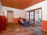 https://images.listonce.com.au/custom/160x/listings/7-nicholas-court-leopold-vic-3224/043/01699043_img_05.jpg?iybvTdYPE24