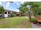 https://images.listonce.com.au/custom/160x/listings/7-nissen-court-seaholme-vic-3018/581/01202581_img_10.jpg?D_hFU-VzlNU