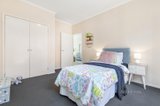 https://images.listonce.com.au/custom/160x/listings/7-oak-ridge-court-kyneton-vic-3444/303/01109303_img_13.jpg?eFbNA1Ri3IU