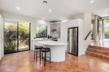 https://images.listonce.com.au/custom/160x/listings/7-oakley-street-beaumaris-vic-3193/553/01641553_img_03.jpg?Tu0uZmFw7Bg