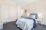 https://images.listonce.com.au/custom/160x/listings/7-oakridge-court-kyneton-vic-3444/558/01613558_img_03.jpg?JGLfQZIBci0