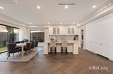 https://images.listonce.com.au/custom/160x/listings/7-old-orchard-way-doncaster-vic-3108/521/01908521_img_10.jpg?KNmBHdHkFtM