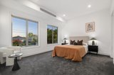 https://images.listonce.com.au/custom/160x/listings/7-oregon-drive-donvale-vic-3111/327/01818327_img_06.jpg?FaEDp-yINSI