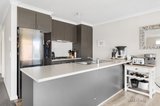 https://images.listonce.com.au/custom/160x/listings/7-oscar-drive-sebastopol-vic-3356/960/01734960_img_04.jpg?5_fbw01kdKA