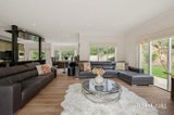 https://images.listonce.com.au/custom/160x/listings/7-oxford-close-templestowe-vic-3106/530/01951530_img_09.jpg?9gDNmW4eUJk