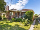 https://images.listonce.com.au/custom/160x/listings/7-packham-street-box-hill-north-vic-3129/854/01684854_img_03.jpg?4UURw3B71yw