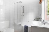 https://images.listonce.com.au/custom/160x/listings/7-peckville-street-north-melbourne-vic-3051/657/01172657_img_08.jpg?Ij-4oJZXoz0