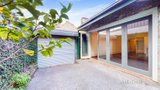 https://images.listonce.com.au/custom/160x/listings/7-percy-street-prahran-vic-3181/884/01738884_img_09.jpg?WCtQiQUT3ag