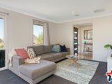 https://images.listonce.com.au/custom/160x/listings/7-quest-court-mooroolbark-vic-3138/401/01526401_img_02.jpg?CgEUUSBFQuw