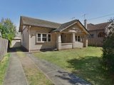 https://images.listonce.com.au/custom/160x/listings/7-ramsay-avenue-kew-east-vic-3102/137/00829137_img_01.jpg?SktYjXnoRkM