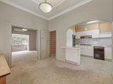 https://images.listonce.com.au/custom/160x/listings/7-ramsay-avenue-kew-east-vic-3102/137/00829137_img_04.jpg?QAOH4Kseb1c