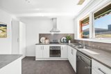 https://images.listonce.com.au/custom/160x/listings/7-rathgael-avenue-mount-martha-vic-3934/027/01595027_img_09.jpg?H8W_X8AK-rs