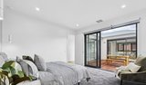 https://images.listonce.com.au/custom/160x/listings/7-raymond-street-daylesford-vic-3460/321/01950321_img_06.jpg?Fbj_KPLClMo