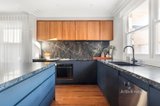 https://images.listonce.com.au/custom/160x/listings/7-roberts-street-essendon-vic-3040/783/01691783_img_04.jpg?B8shD-Ijv8Q