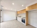 https://images.listonce.com.au/custom/160x/listings/7-rockbank-walk-armstrong-creek-vic-3217/837/01966837_img_02.jpg?Q9tCITACki8