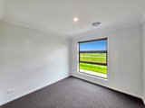 https://images.listonce.com.au/custom/160x/listings/7-rockbank-walk-armstrong-creek-vic-3217/837/01966837_img_06.jpg?Eg5P_WVZ9ig