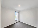 https://images.listonce.com.au/custom/160x/listings/7-rockbank-walk-armstrong-creek-vic-3217/837/01966837_img_09.jpg?B9K5wv3o4yk
