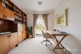 https://images.listonce.com.au/custom/160x/listings/7-rockingham-close-kew-vic-3101/102/01980102_img_10.jpg?h-paX7pnP2I