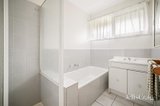 https://images.listonce.com.au/custom/160x/listings/7-rossiter-court-seaford-vic-3198/209/01766209_img_12.jpg?eKM-Rq5VoZM