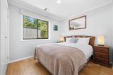 https://images.listonce.com.au/custom/160x/listings/7-roxanne-court-woodend-vic-3442/459/01626459_img_08.jpg?bFQoSxTB-Jg