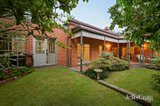 https://images.listonce.com.au/custom/160x/listings/7-royal-crescent-camberwell-vic-3124/904/01990904_img_16.jpg?3TVd8OJEZUo